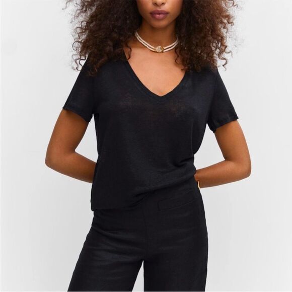 MANGO V-neck t-shirt, Size XS, Color Black - Picture 1 of 4